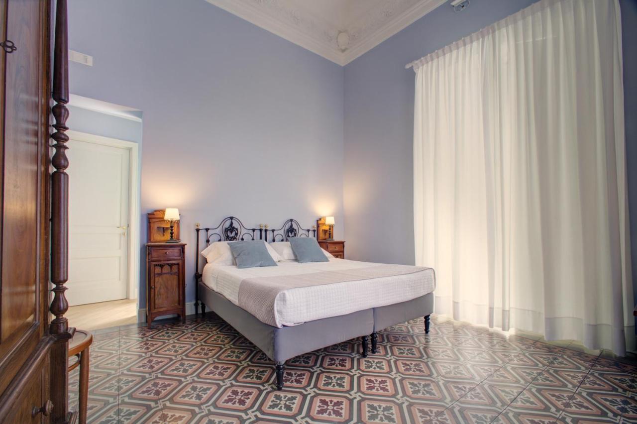 Palazzo Pastura B&B And Apartments Catánia Buitenkant foto
