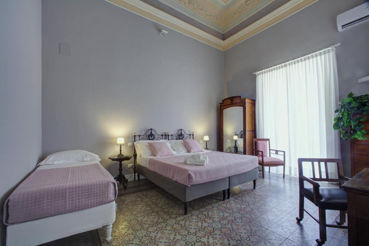 Palazzo Pastura B&B And Apartments Catánia Buitenkant foto