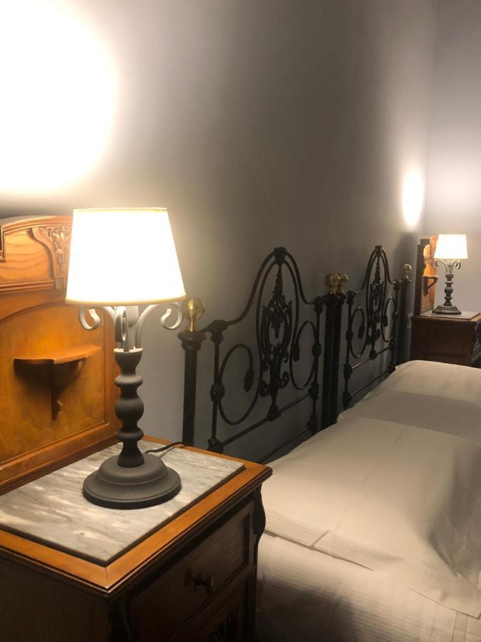 Palazzo Pastura B&B And Apartments Catánia Buitenkant foto